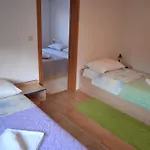 Apartment Olives & Figs Retreat By The Sea - Zen 100 M From The Dobropoljana