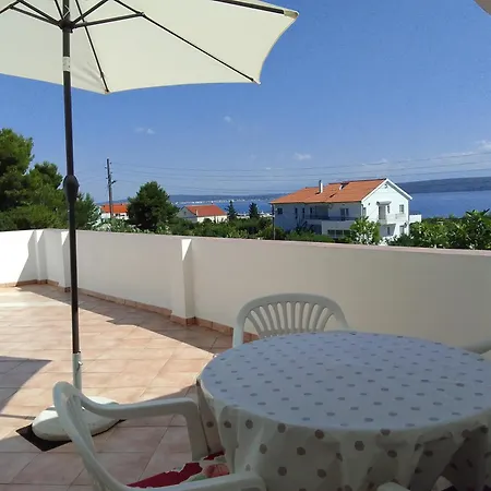 Cosy 100 M From The *
