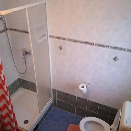Cosy 100 M From The Apartment *